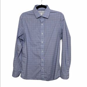 Old navy signature shirt in slim fit ft. Flex M